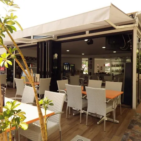 Апартаменты Studio In Castle Harbour With Pool Viewc015 *