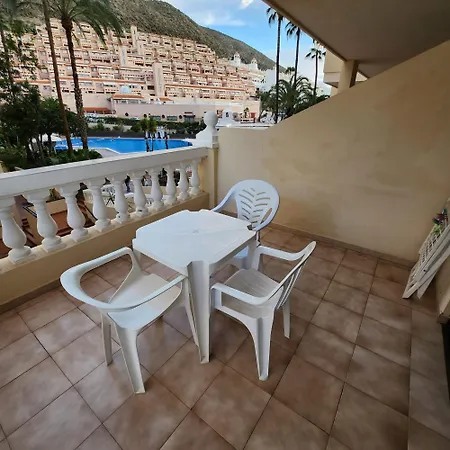 Studio In Castle Harbour With Pool Viewc015 Апартаменты